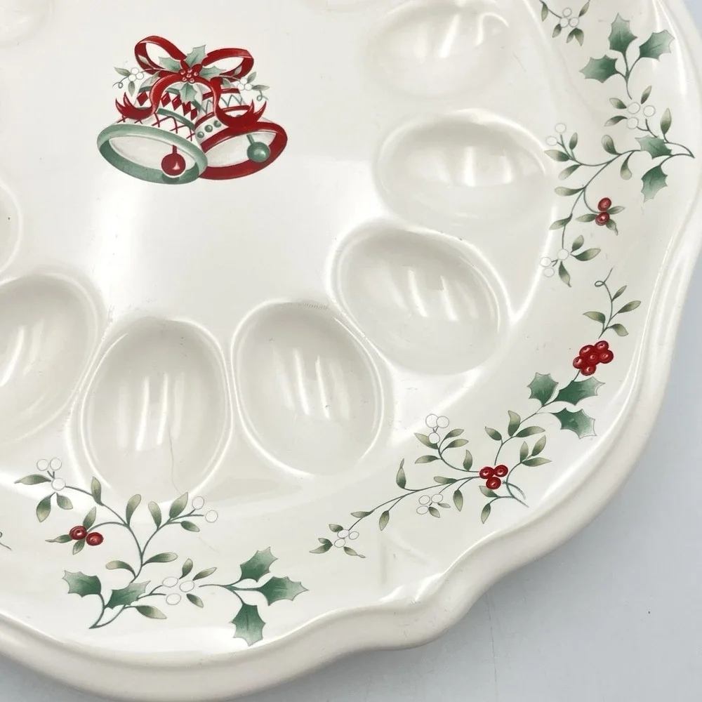 Pfaltzgraff christmas winterberry